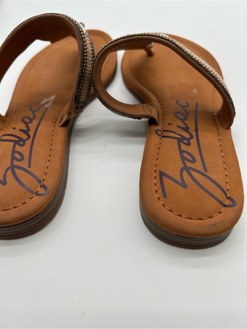 Zodiac Beaded Leather Thong Sandals size 7 - Picture 3 of 5